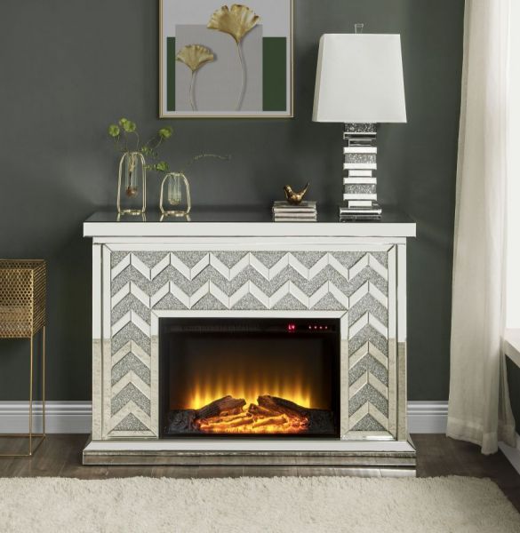 Noralie 30' Fireplace