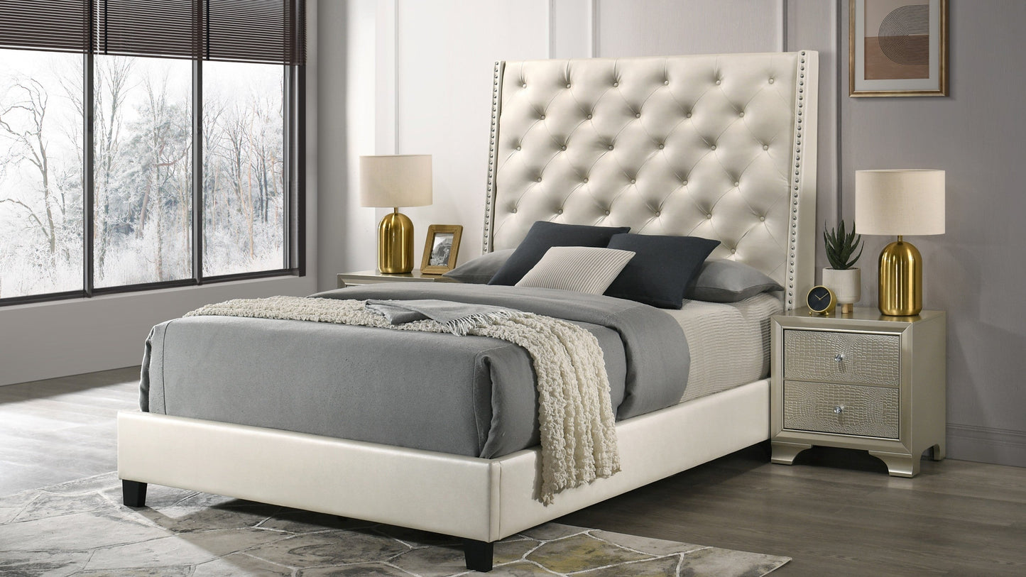 Chantilly bed