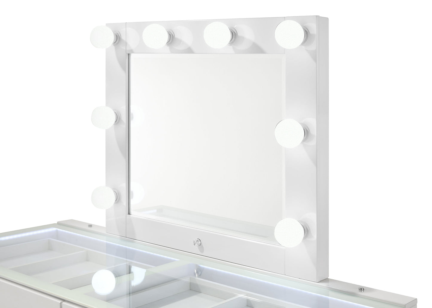 Luxo Vanity