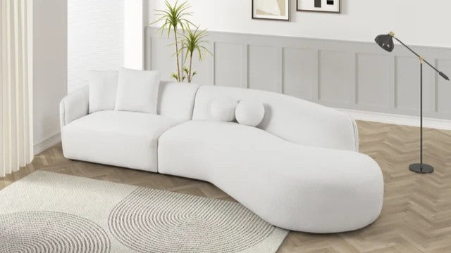 Mia Sectional